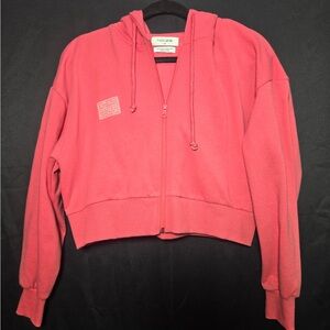 🌸💖 Noize Pink Cropped Zip-Up Hoodie | Cozy, Chic & Street-Ready ✨